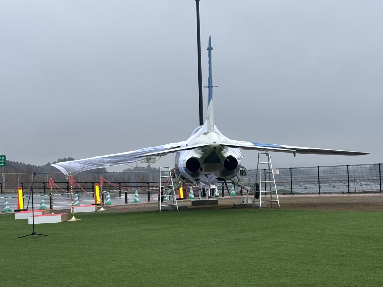 ブルーインパルス常設展示